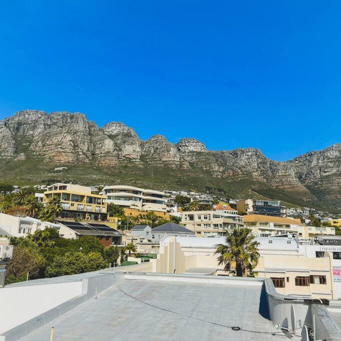 Gorgeous 5 Star In Camps Bay Cape Town